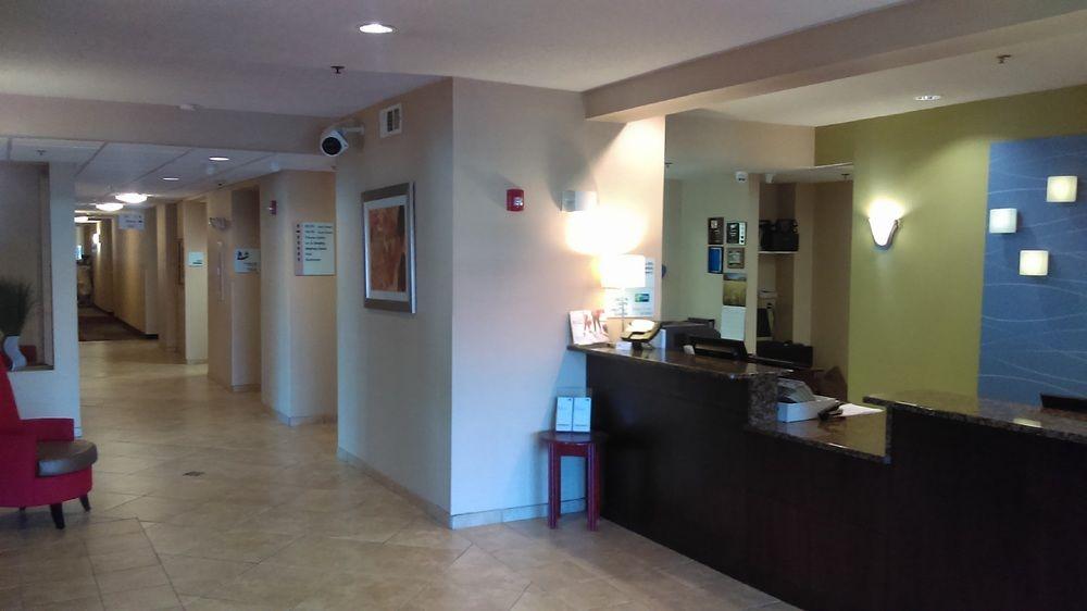 Express By Ihg Hotel