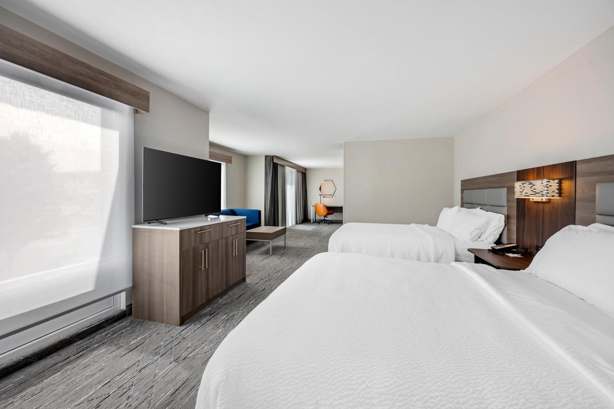 Express By Ihg Hotel