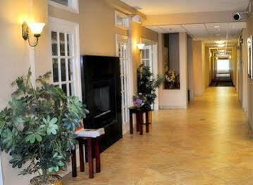 Express By Ihg White House