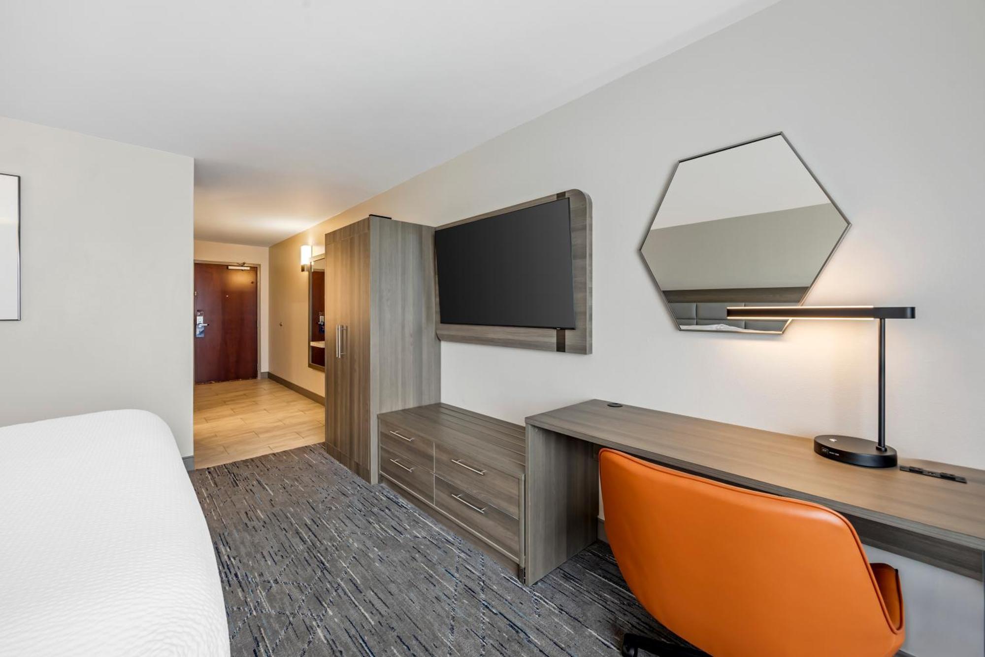 Express By Ihg White House