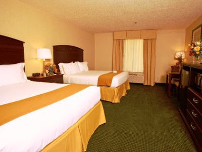 Express By Ihg Hotel
